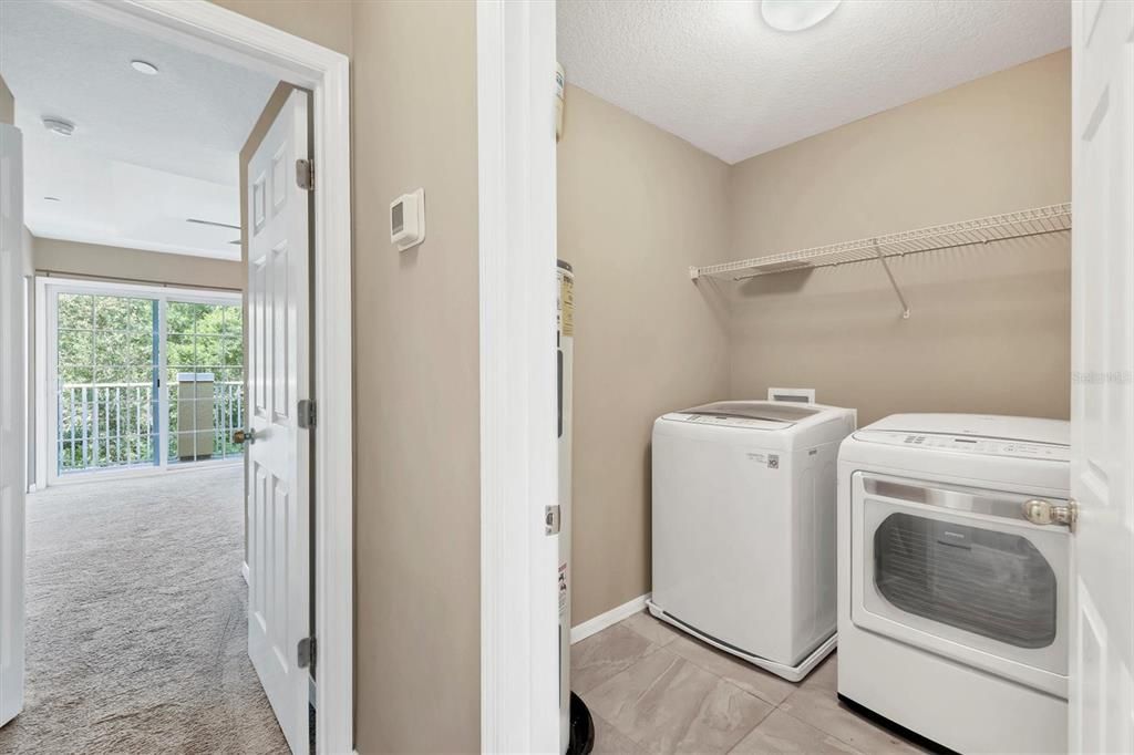 出租: $2,000 (2 贝兹, 2 浴室, 1092 平方英尺)