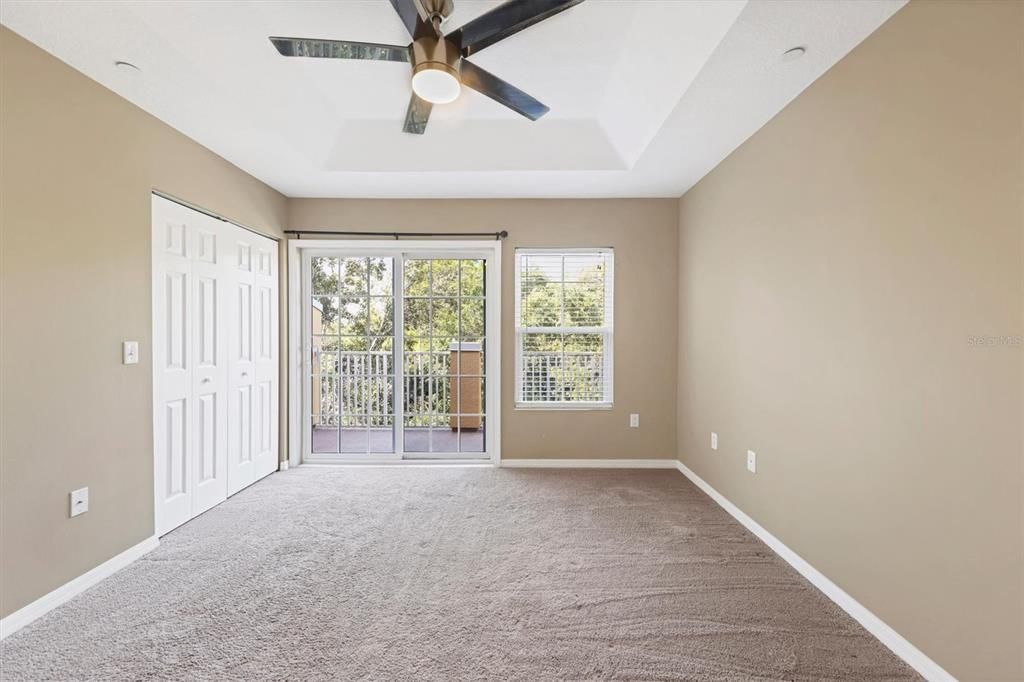 出租: $2,000 (2 贝兹, 2 浴室, 1092 平方英尺)