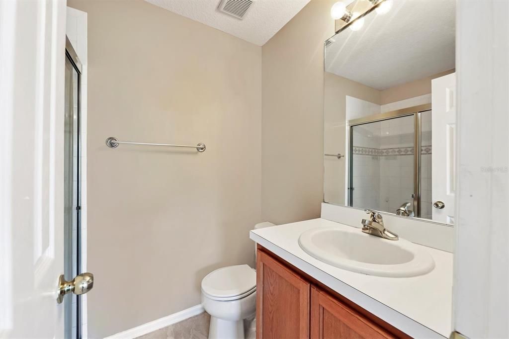 出租: $2,000 (2 贝兹, 2 浴室, 1092 平方英尺)