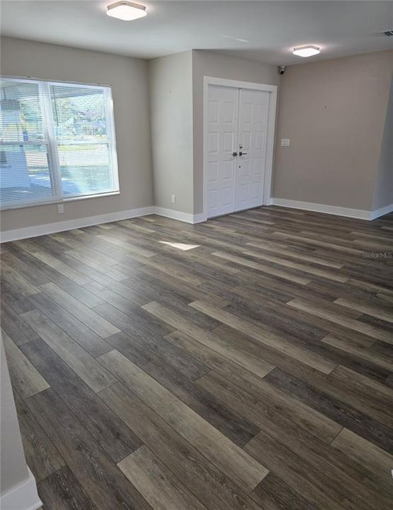 待售: $799,900 (3 贝兹, 2 浴室, 2350 平方英尺)