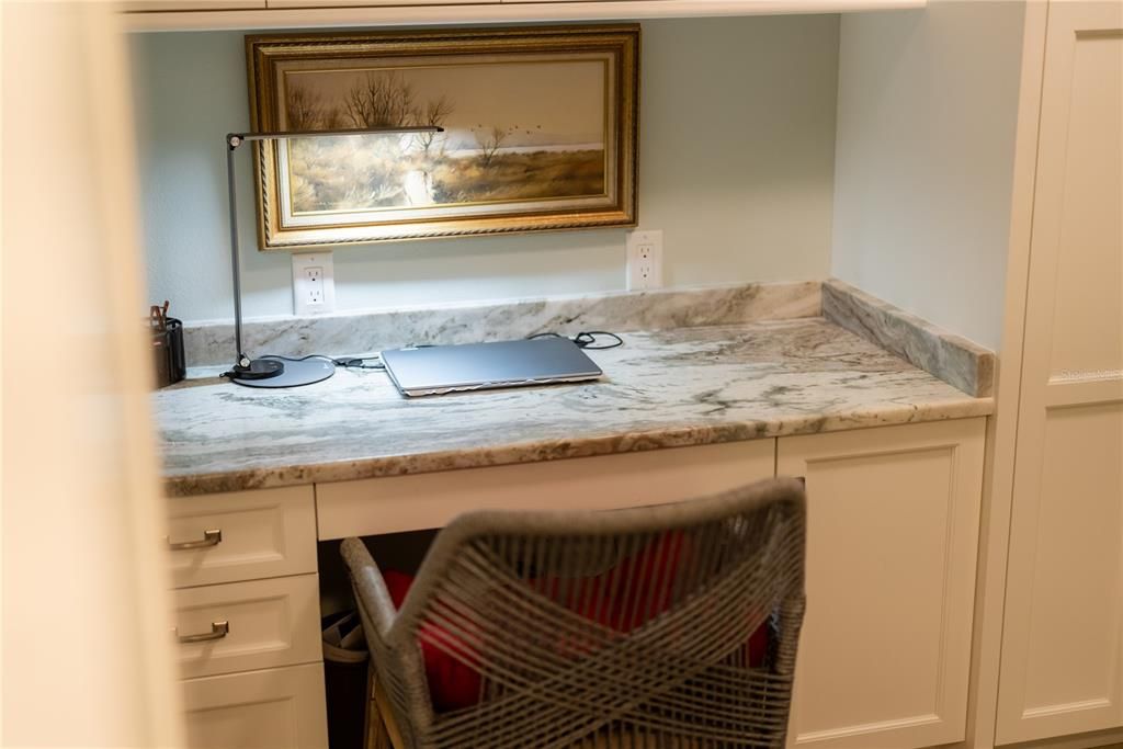 For Sale: $1,250,000 (2 beds, 2 baths, 1736 Square Feet)