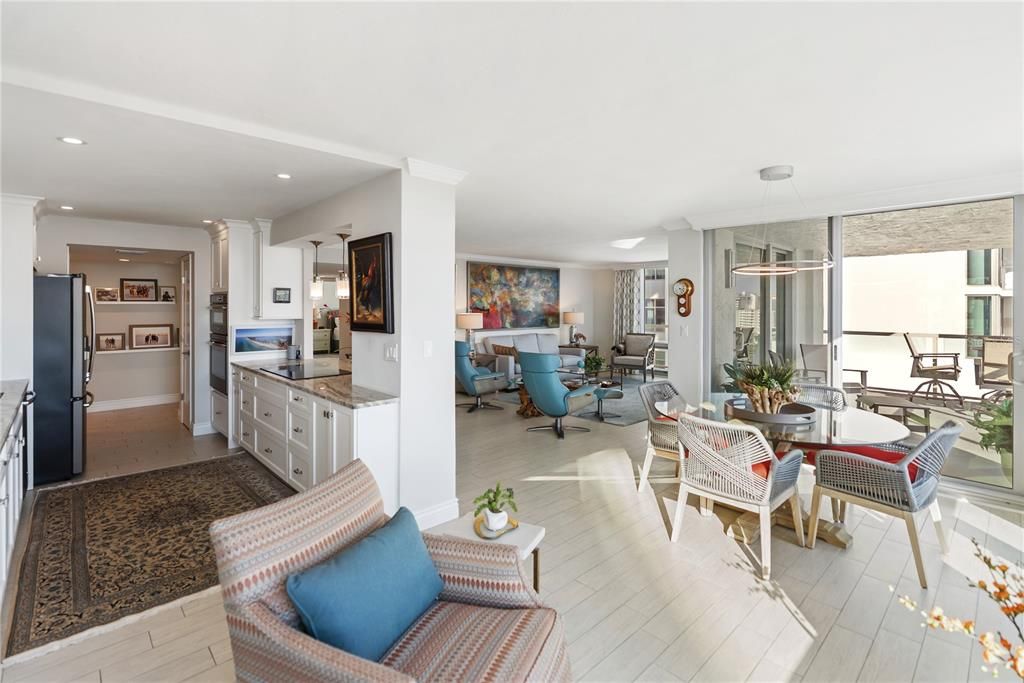 For Sale: $1,250,000 (2 beds, 2 baths, 1736 Square Feet)