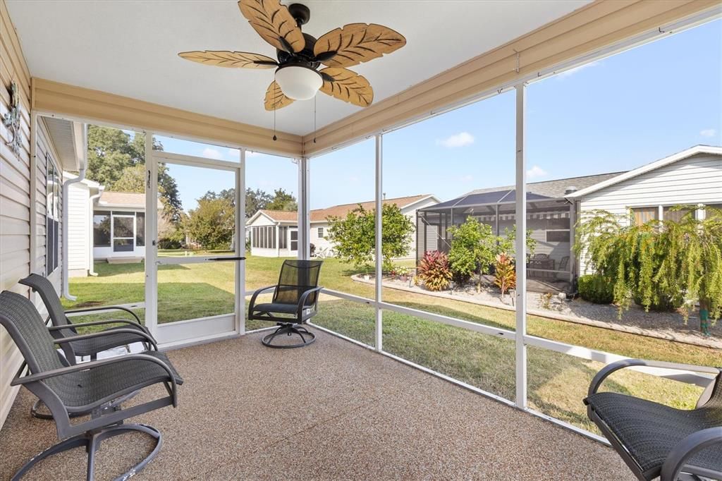 For Sale: $269,000 (3 beds, 2 baths, 1253 Square Feet)