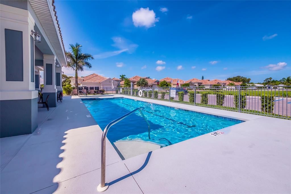 待售: $600,000 (2 贝兹, 2 浴室, 1525 平方英尺)