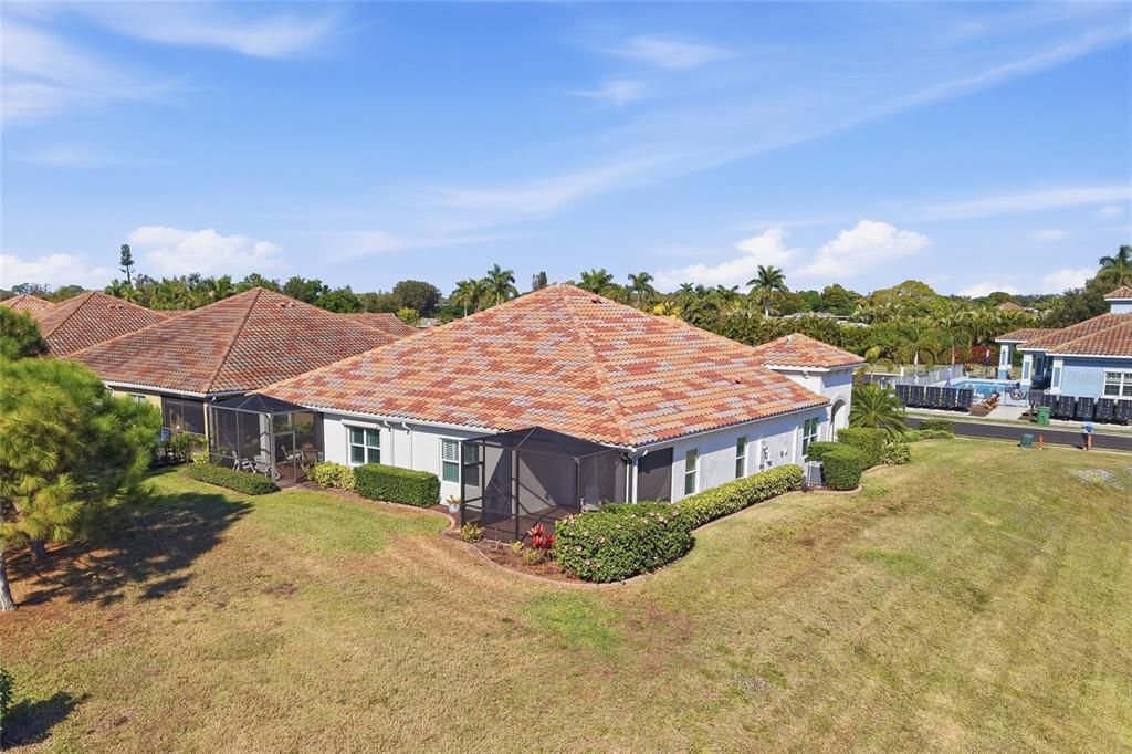 待售: $600,000 (2 贝兹, 2 浴室, 1525 平方英尺)