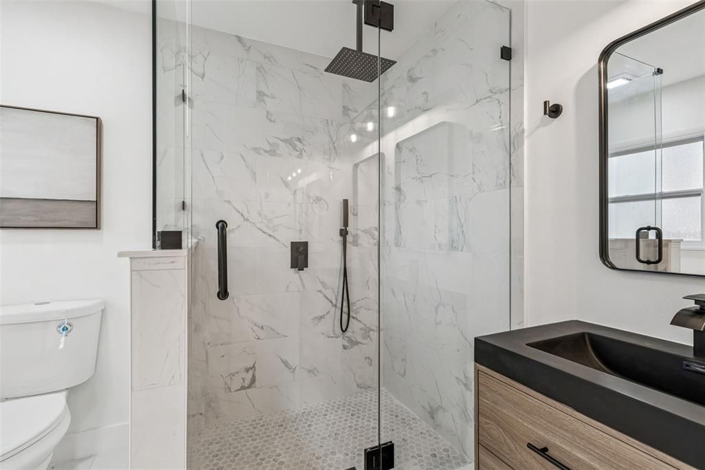 На продажу: $489,900 (4 спален, 2 ванн, 1885 Квадратных фут)