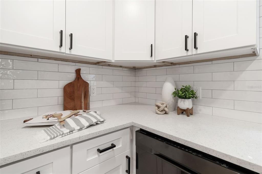 На продажу: $489,900 (4 спален, 2 ванн, 1885 Квадратных фут)