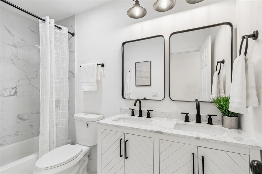 На продажу: $489,900 (4 спален, 2 ванн, 1885 Квадратных фут)