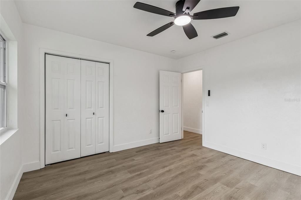 На продажу: $489,900 (4 спален, 2 ванн, 1885 Квадратных фут)