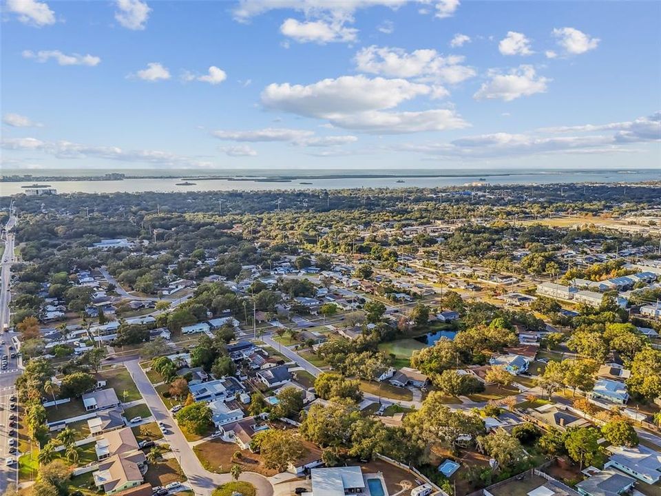 На продажу: $489,900 (4 спален, 2 ванн, 1885 Квадратных фут)