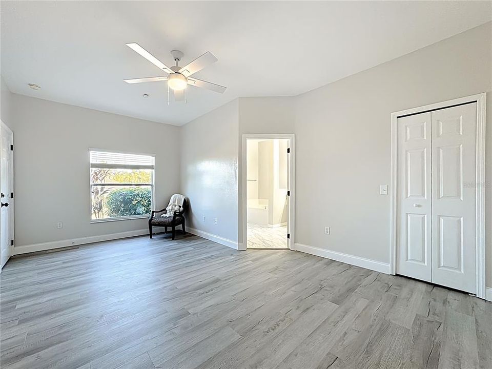 待售: $375,000 (3 贝兹, 2 浴室, 2020 平方英尺)