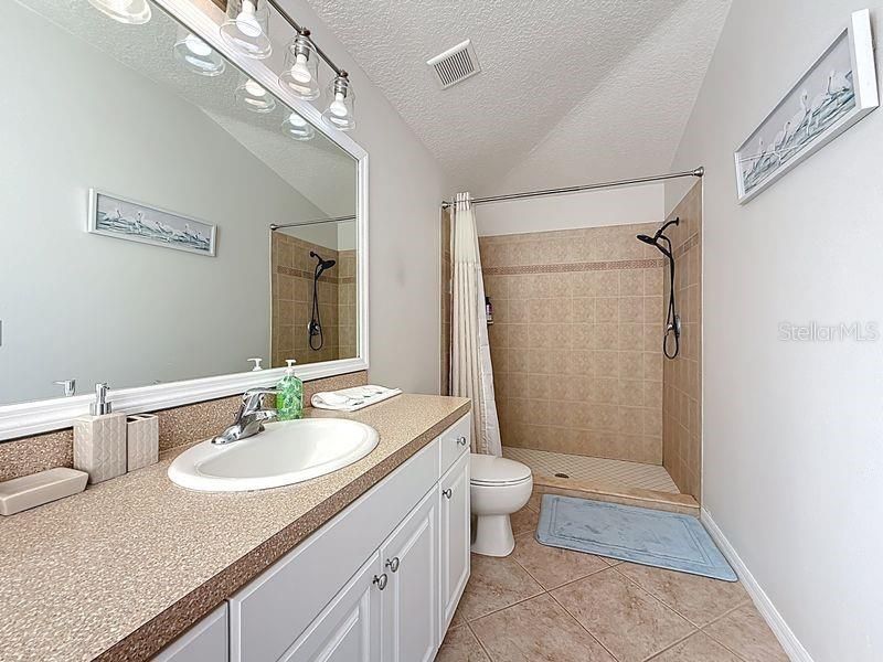 出租: $2,800 (3 贝兹, 2 浴室, 1313 平方英尺)