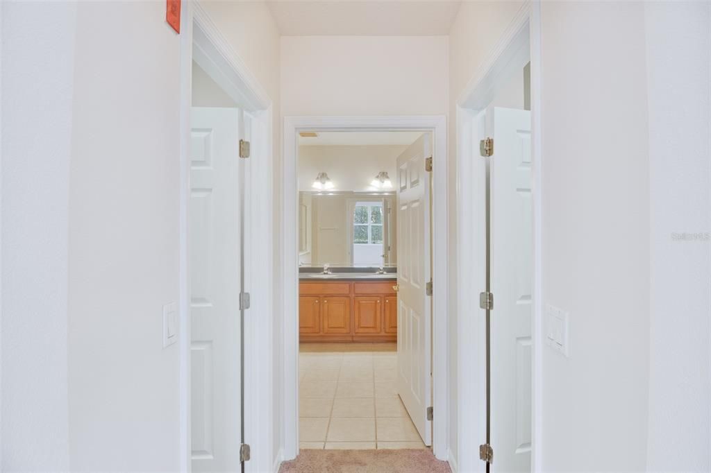 待售: $270,000 (2 贝兹, 2 浴室, 1330 平方英尺)