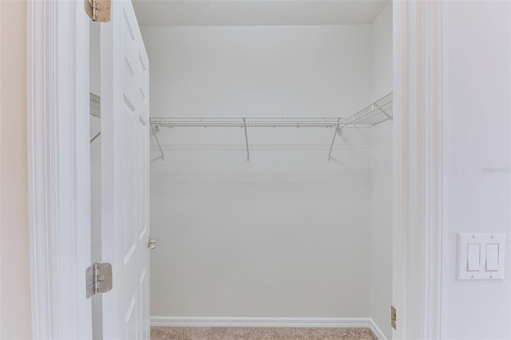 待售: $270,000 (2 贝兹, 2 浴室, 1330 平方英尺)