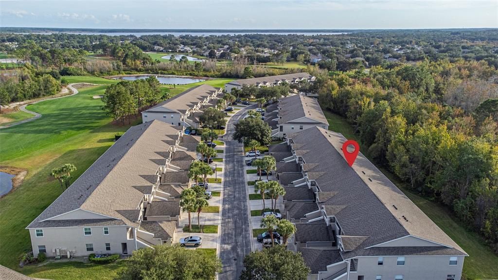 待售: $270,000 (2 贝兹, 2 浴室, 1330 平方英尺)