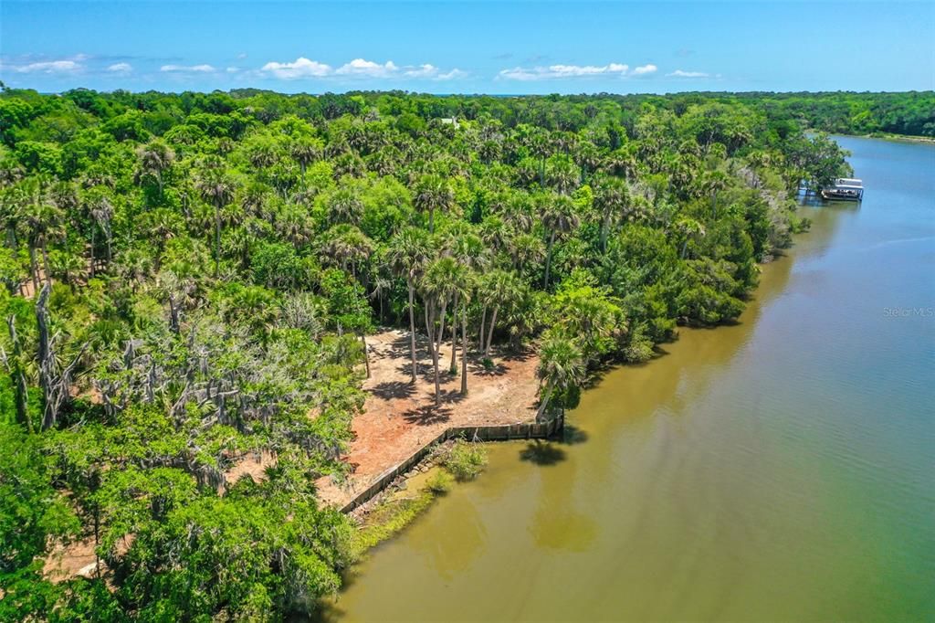 待售: $2,900,000 (6.00 acres)