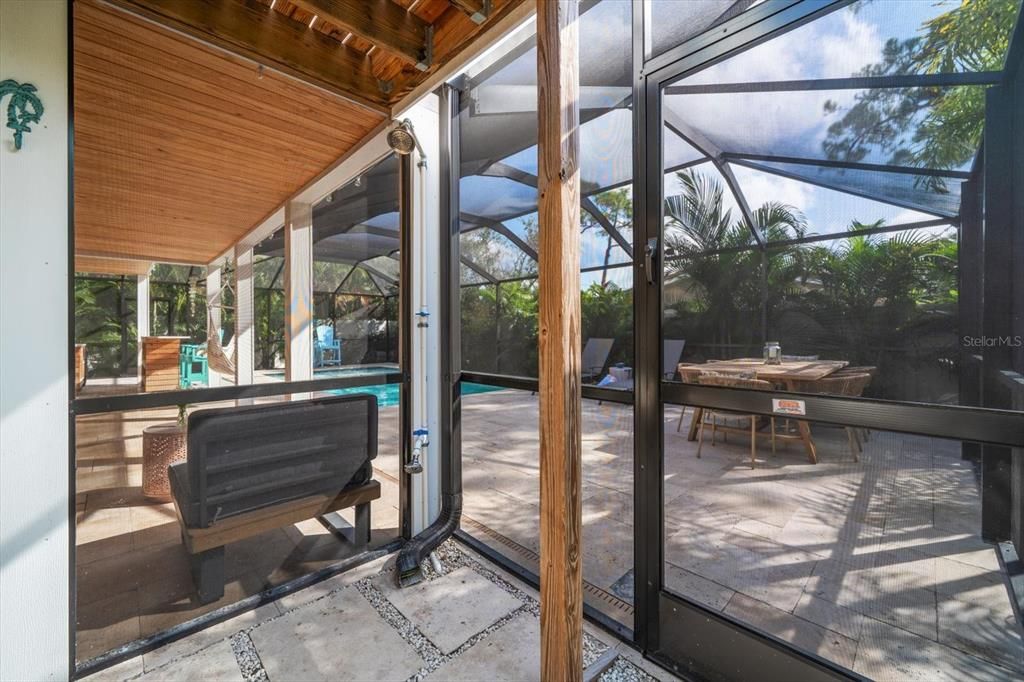 For Rent: $4,800 (4 beds, 3 baths, 2348 Square Feet)