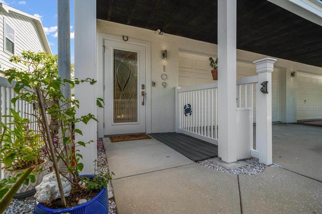 For Rent: $4,800 (4 beds, 3 baths, 2348 Square Feet)