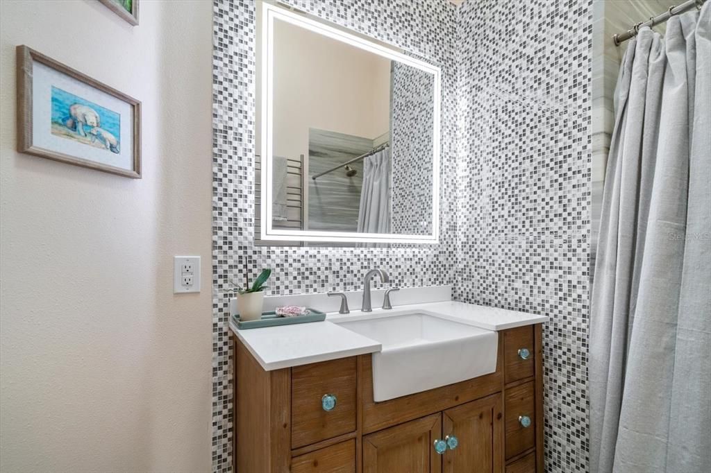 For Rent: $4,800 (4 beds, 3 baths, 2348 Square Feet)