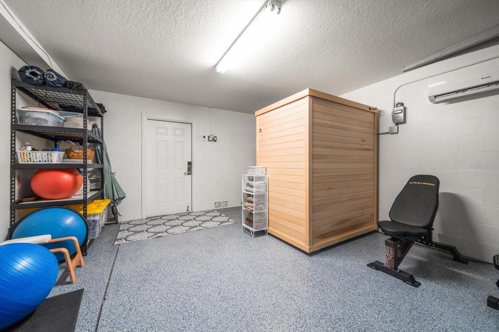 For Rent: $4,800 (4 beds, 3 baths, 2348 Square Feet)