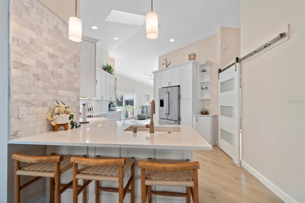 For Rent: $4,800 (4 beds, 3 baths, 2348 Square Feet)