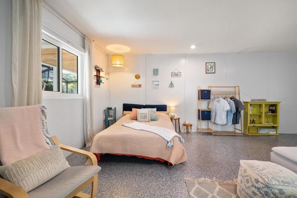 For Rent: $4,800 (4 beds, 3 baths, 2348 Square Feet)