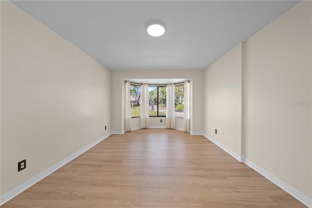 На продажу: $475,000 (3 спален, 2 ванн, 1636 Квадратных фут)