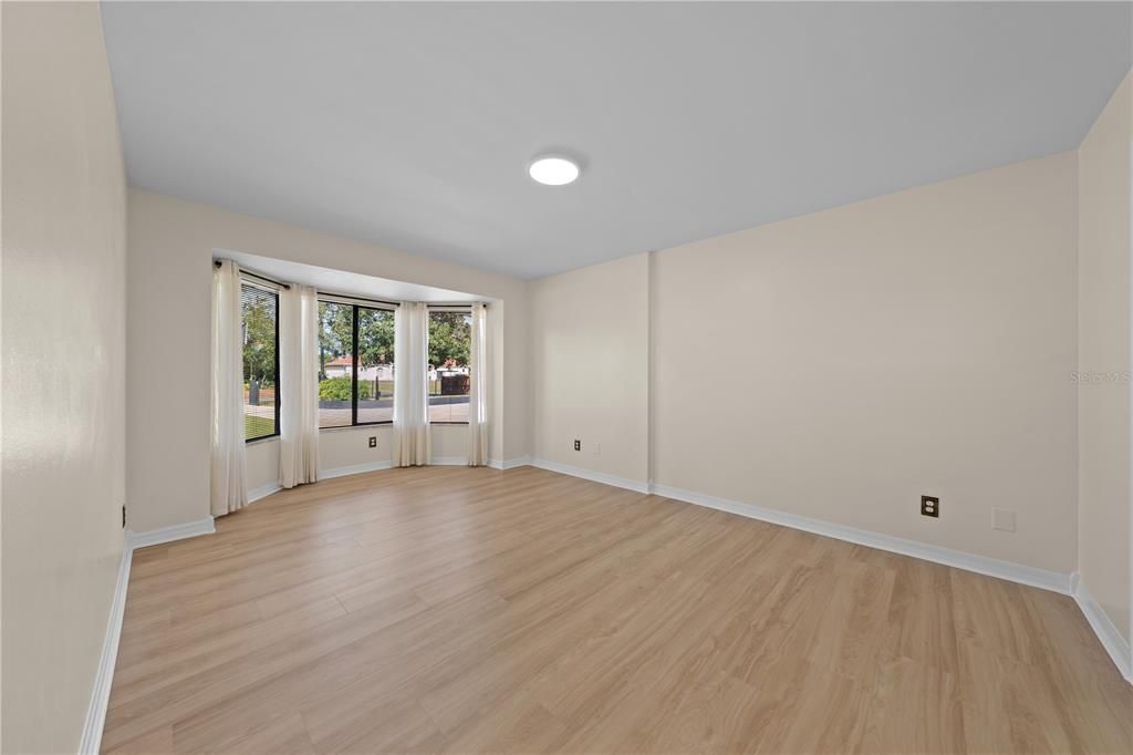 На продажу: $475,000 (3 спален, 2 ванн, 1636 Квадратных фут)