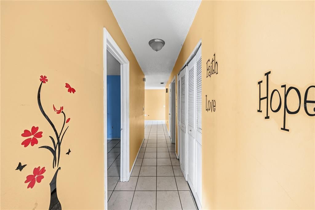 En Venta: $199,999 (3 camas, 2 baños, 1397 Pies cuadrados)