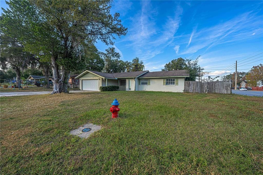 En Venta: $199,999 (3 camas, 2 baños, 1397 Pies cuadrados)