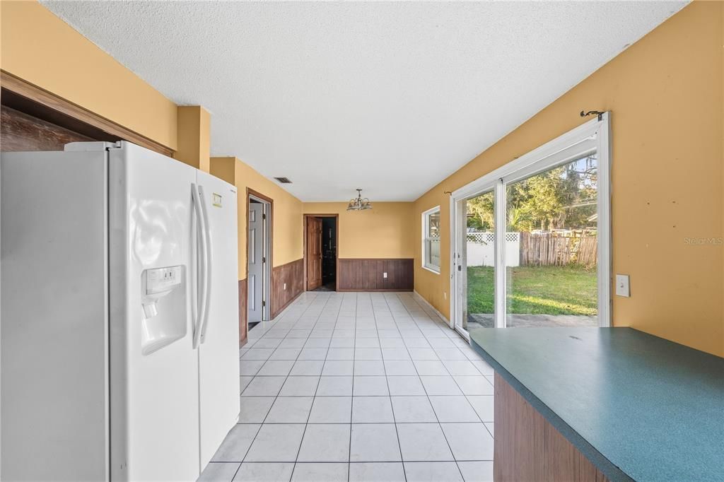 En Venta: $199,999 (3 camas, 2 baños, 1397 Pies cuadrados)