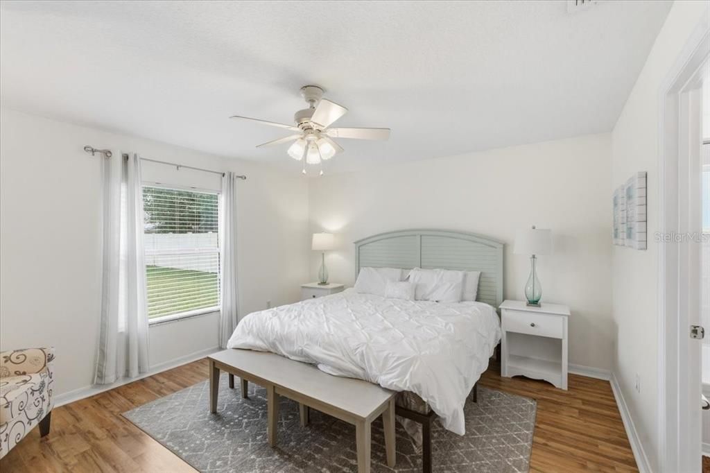 待售: $294,999 (3 贝兹, 2 浴室, 1315 平方英尺)