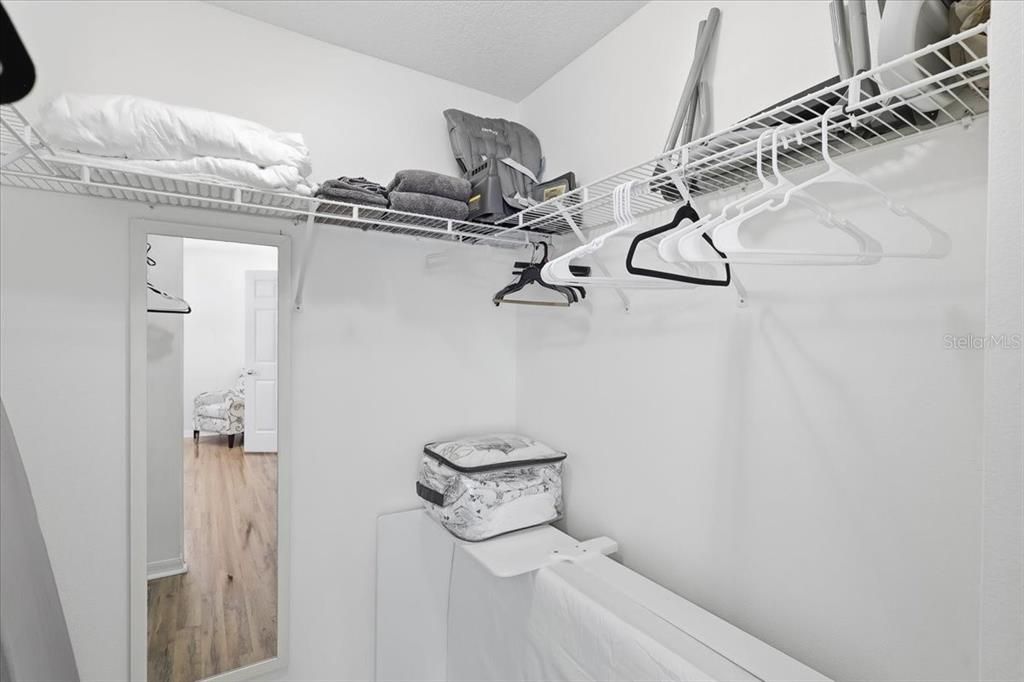 待售: $294,999 (3 贝兹, 2 浴室, 1315 平方英尺)