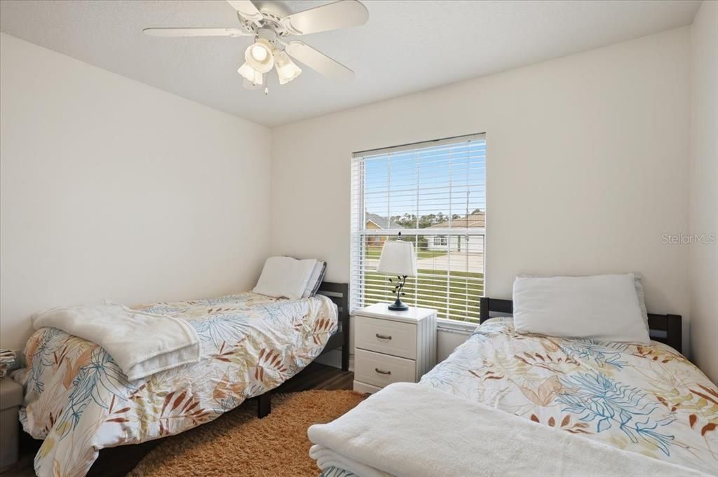 待售: $294,999 (3 贝兹, 2 浴室, 1315 平方英尺)