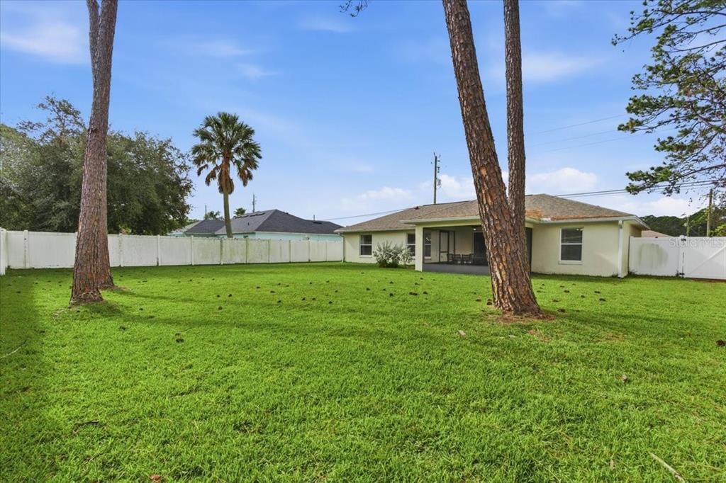 待售: $294,999 (3 贝兹, 2 浴室, 1315 平方英尺)