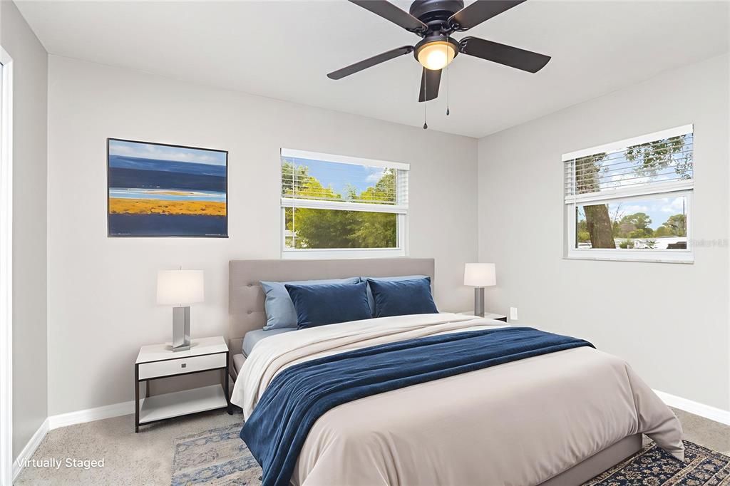 For Sale: $285,000 (3 beds, 1 baths, 1027 Square Feet)