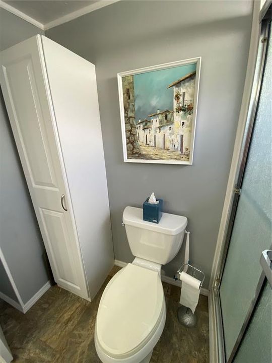 待售: $99,900 (2 贝兹, 2 浴室, 672 平方英尺)