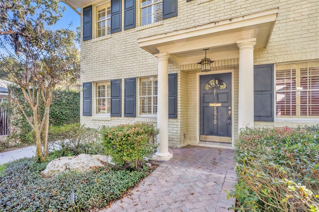 For Sale: $699,000 (4 beds, 2 baths, 2548 Square Feet)