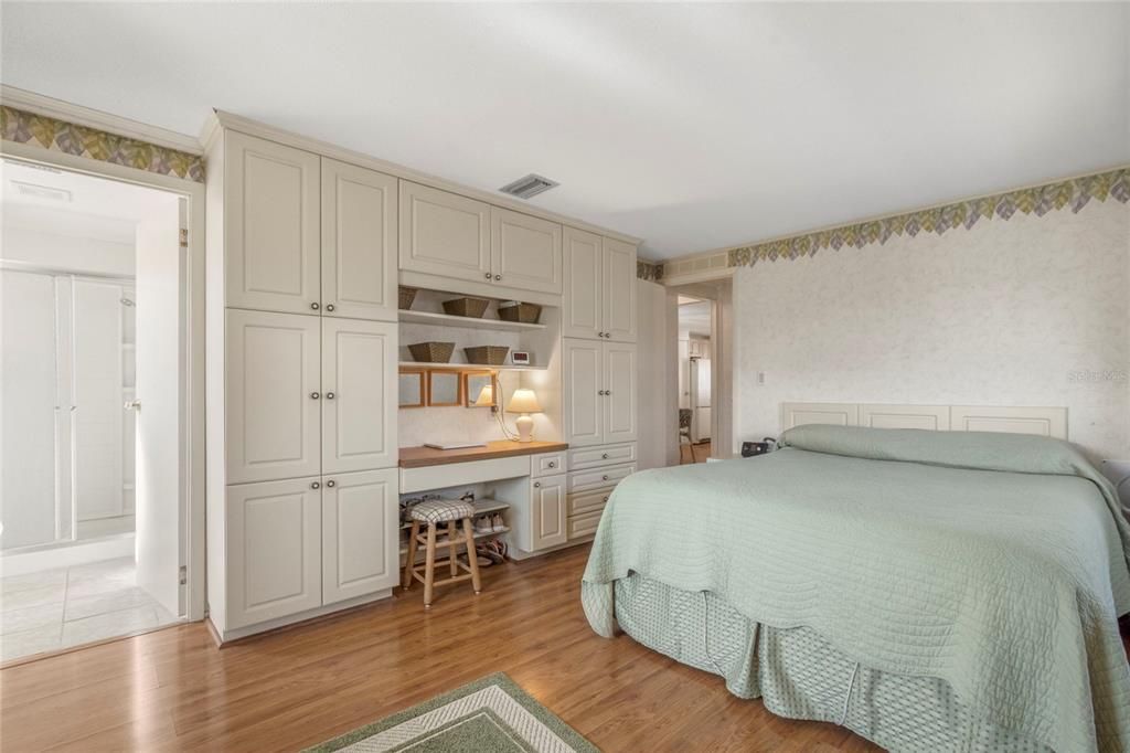 待售: $159,000 (2 贝兹, 2 浴室, 960 平方英尺)