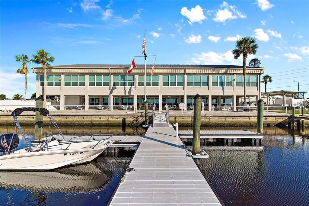 待售: $159,000 (2 贝兹, 2 浴室, 960 平方英尺)