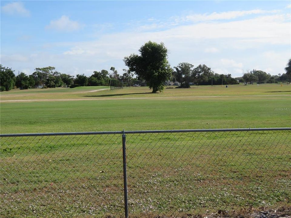 出租: $1,450 (2 贝兹, 1 浴室, 1100 平方英尺)