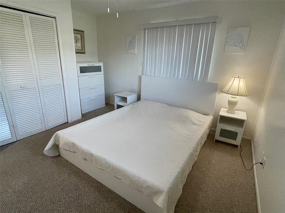 出租: $1,450 (2 贝兹, 1 浴室, 1100 平方英尺)