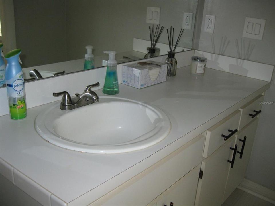 В аренду: $1,475 (1 спален, 1 ванн, 700 Квадратных фут)