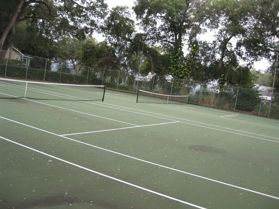 В аренду: $1,475 (1 спален, 1 ванн, 700 Квадратных фут)