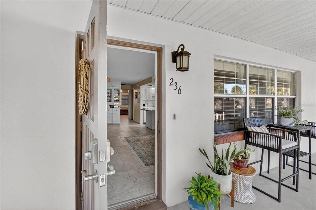 出租: $1,800 (1 贝兹, 1 浴室, 650 平方英尺)