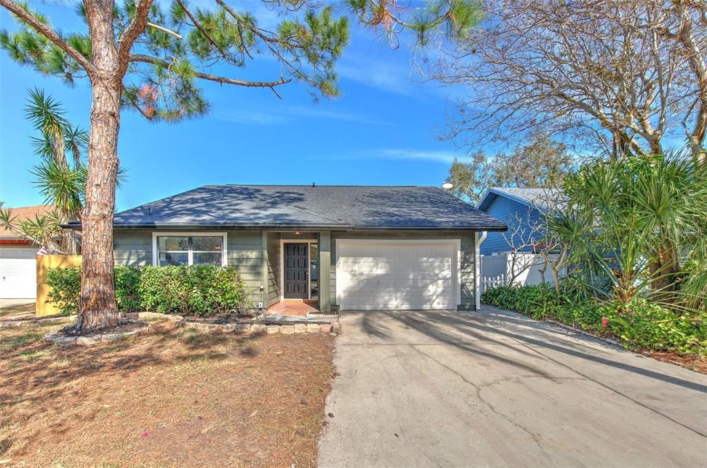 For Sale: $375,000 (3 beds, 2 baths, 1228 Square Feet)