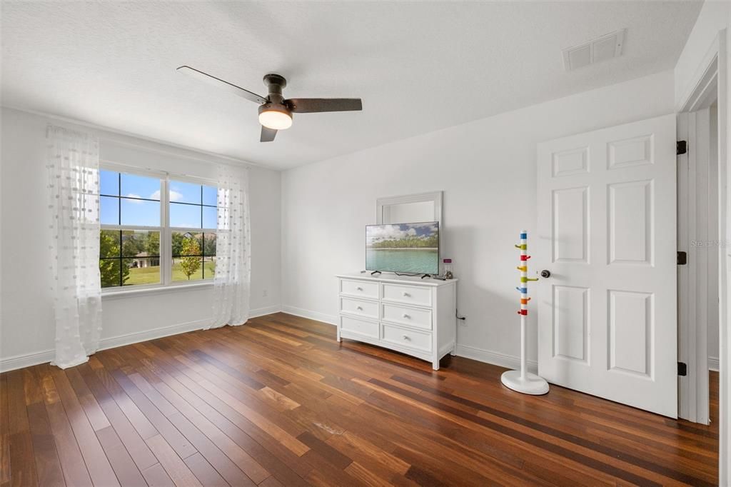 For Rent: $3,500 (5 beds, 3 baths, 3430 Square Feet)