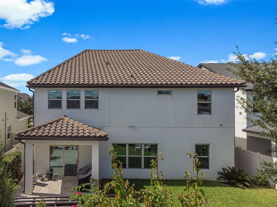 For Rent: $3,500 (5 beds, 3 baths, 3430 Square Feet)