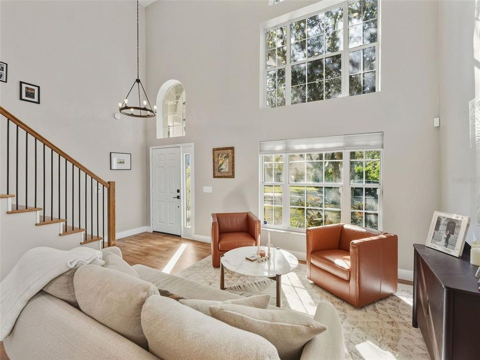 En Venta: $625,000 (4 camas, 3 baños, 2365 Pies cuadrados)