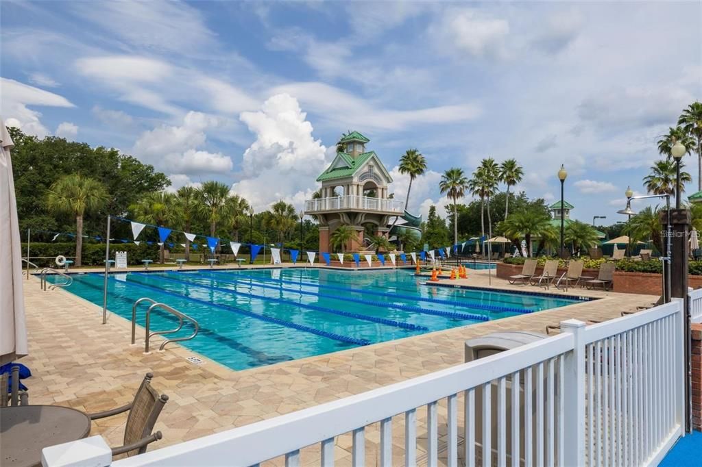 En Venta: $625,000 (4 camas, 3 baños, 2365 Pies cuadrados)